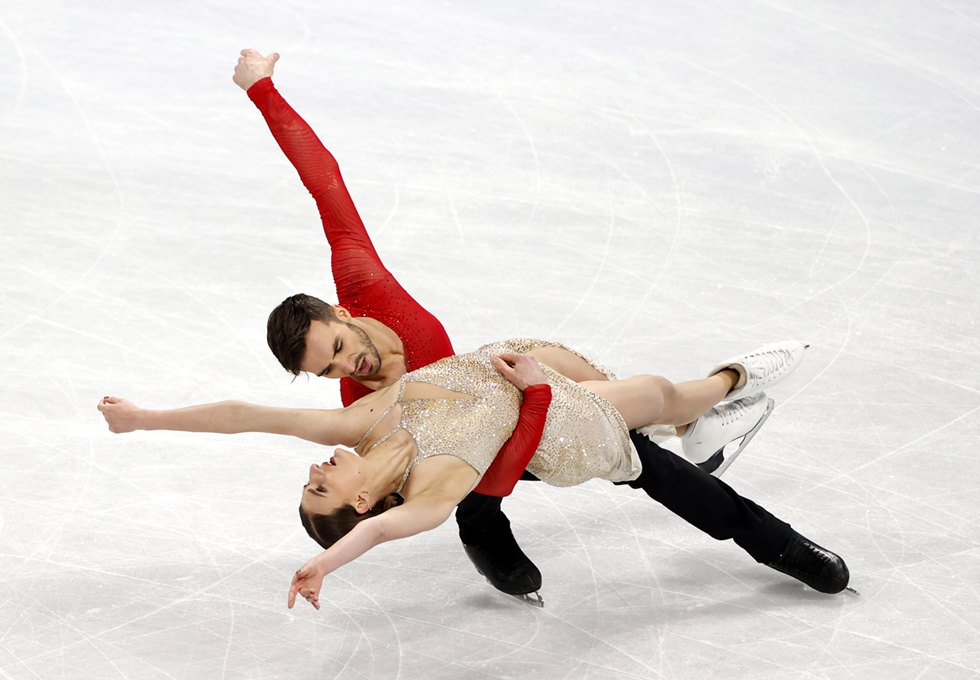Beijing 2022 | Dupla francesa conquista ouro na dança do gelo