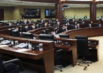Casinos-satélite | Futuro de trabalhadores preocupa deputados