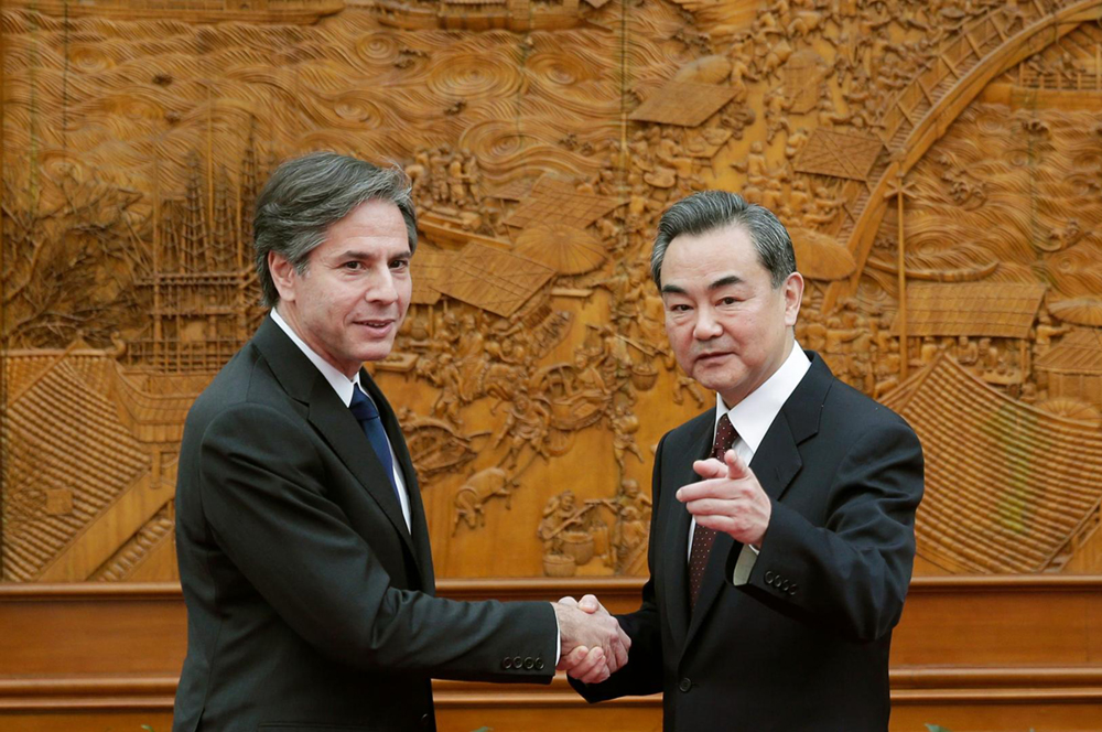 China e EUA comprometem-se a estabilizar as relações diplomáticas