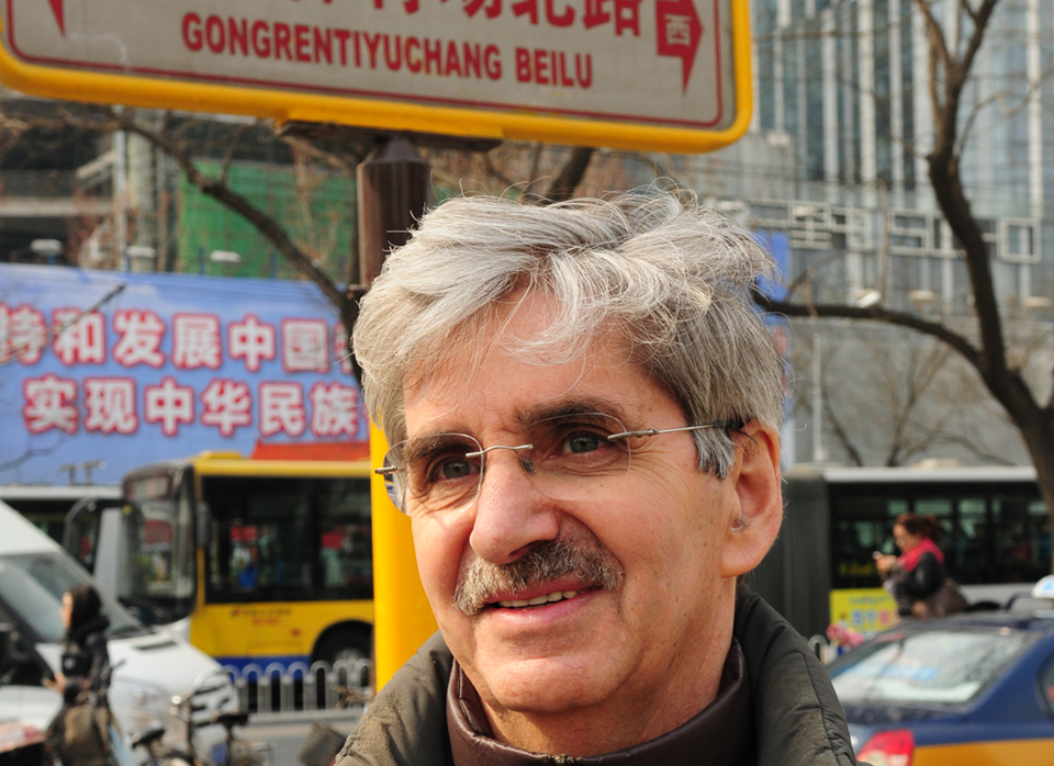 António Caeiro, autor de “Os retornados de Xangai”: “Este livro é uma saga humana”