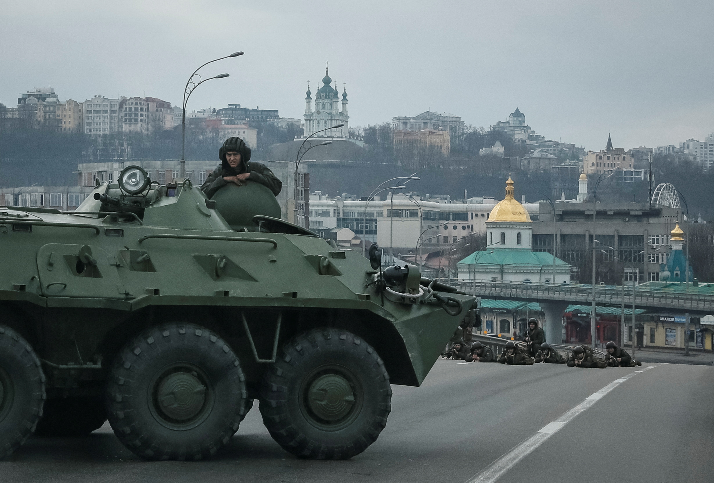 Coreia do Sul envia equipamento militar não letal e material médico para a Ucrânia