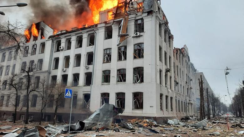 Ucrânia | China pede aos EUA que não “lancem mais achas para a fogueira”