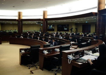 Junkets | Deputados preocupados com limites do número de licenças