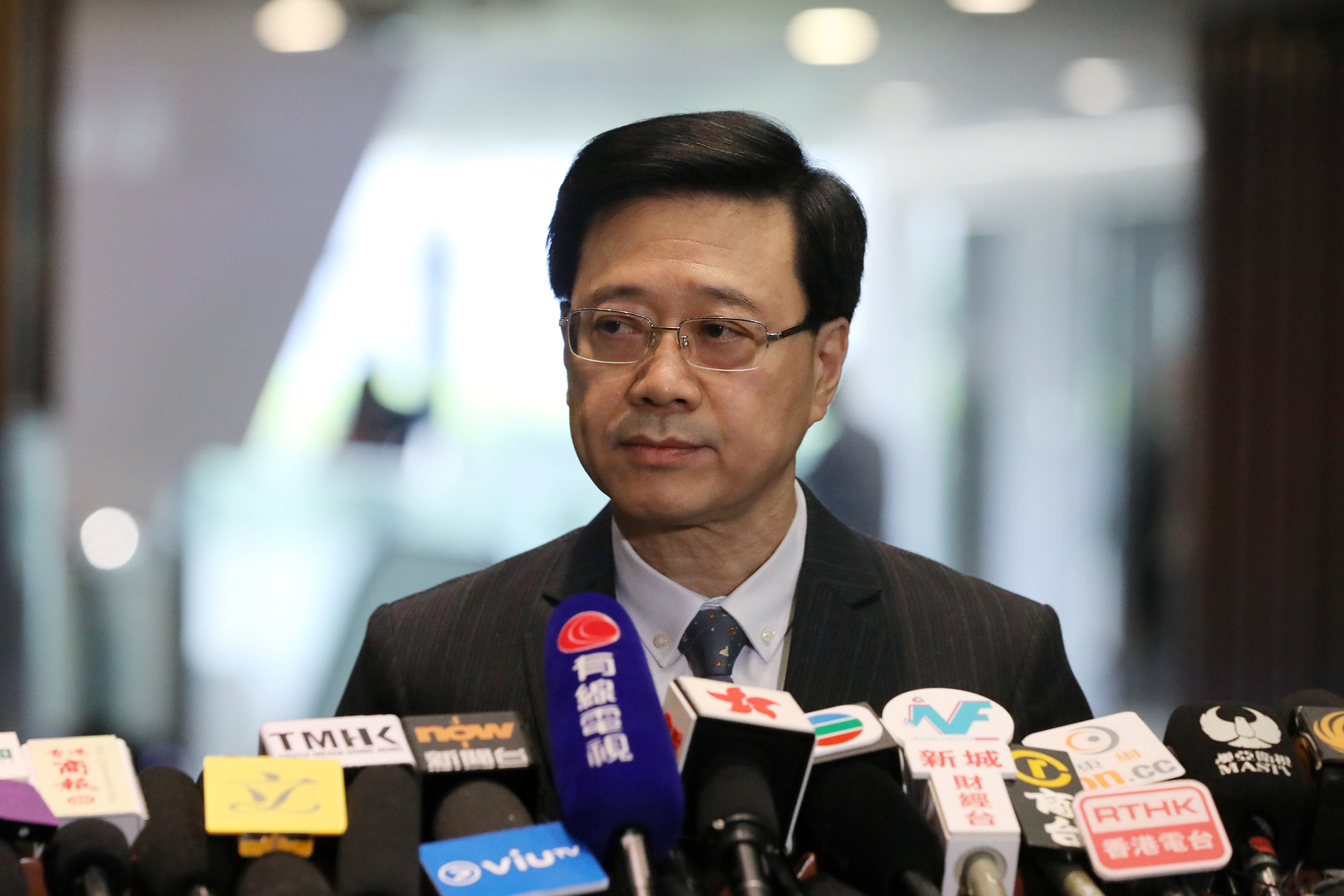 Hong Kong tem “dever constitucional” de promulgar nova lei de segurança, diz Chefe do Executivo