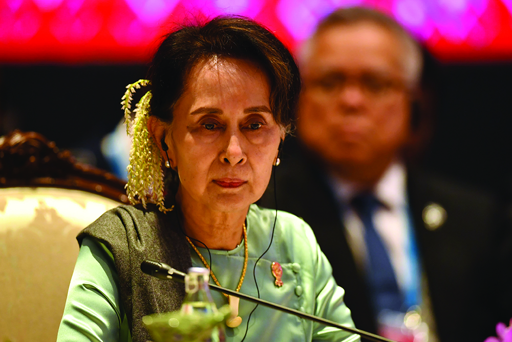 Aung San Suu Kyi julgada novamente por corrupção 