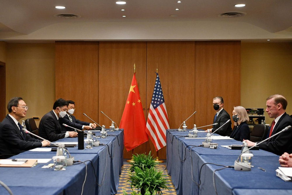 Diplomacia | China e EUA querem manter linhas de comunicação abertas