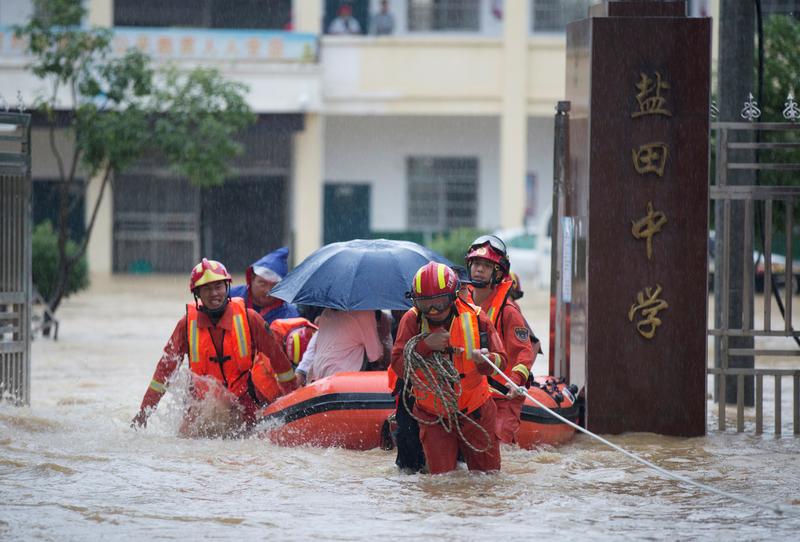 Inundações no centro da China afectam mais de 800 mil pessoas