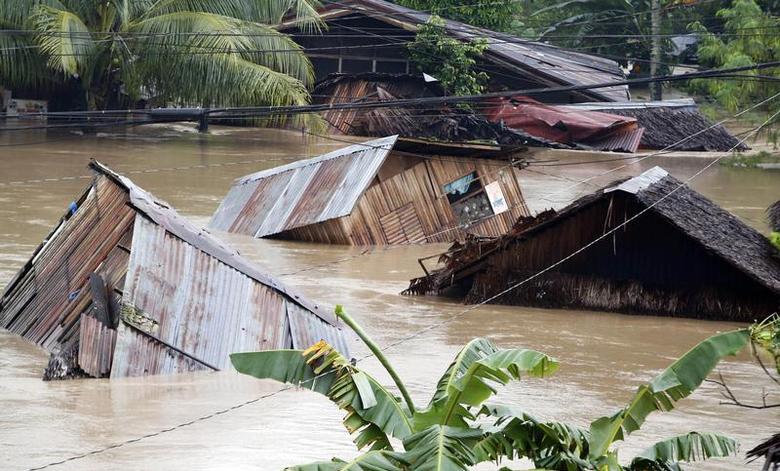 Fortes chuvas causam pelo menos dez mortos e dois desaparecidos nas Filipinas