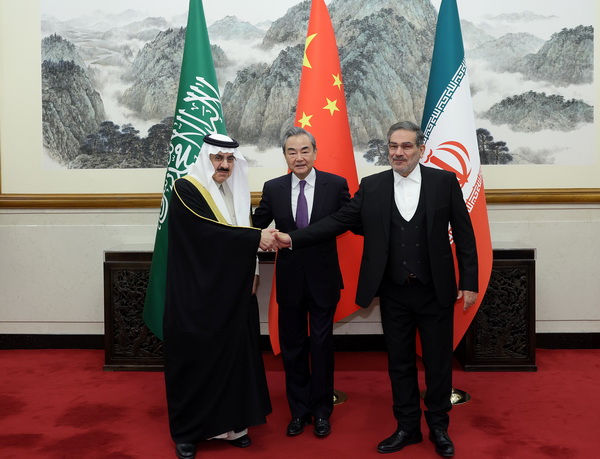 Diplomacia | China apadrinhou restabelecimento das relações diplomáticas entre Irão e Arábia Saudita