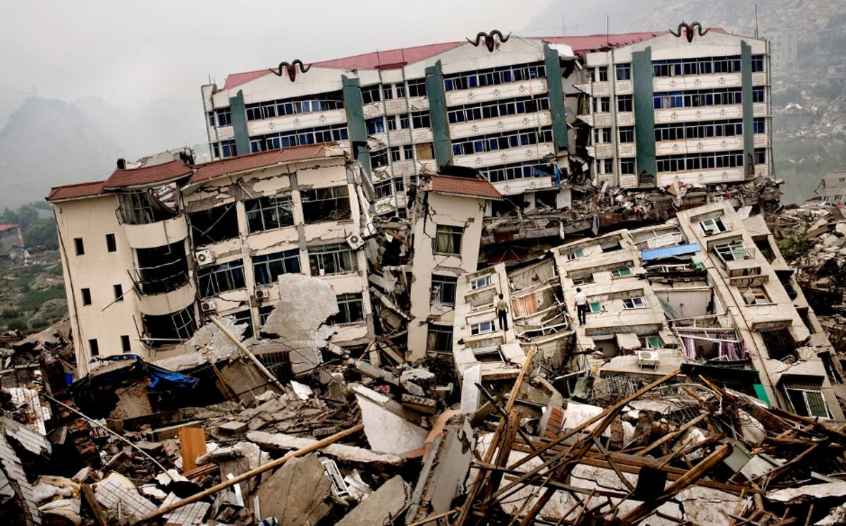 Wenchuan | Lembradas as quase 70.000 vítimas do terramoto