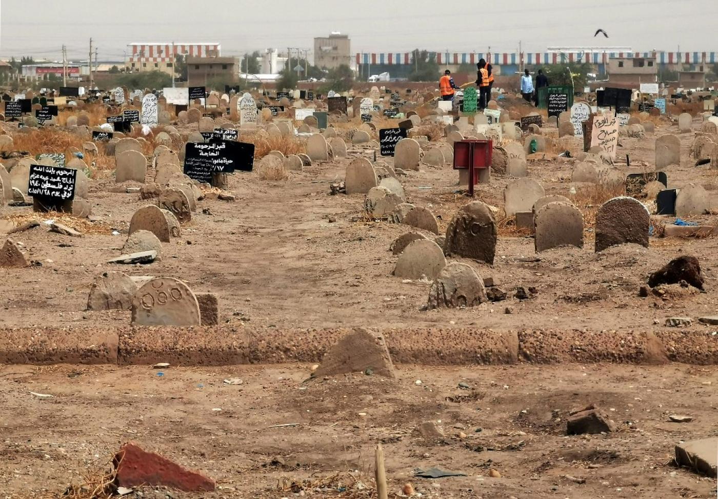 Sudão | Encontradas valas comuns com pelo menos 87 mortos