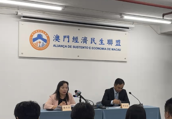 AL | Lo Choi In e Zheng Anting pedem mais apoios para residentes