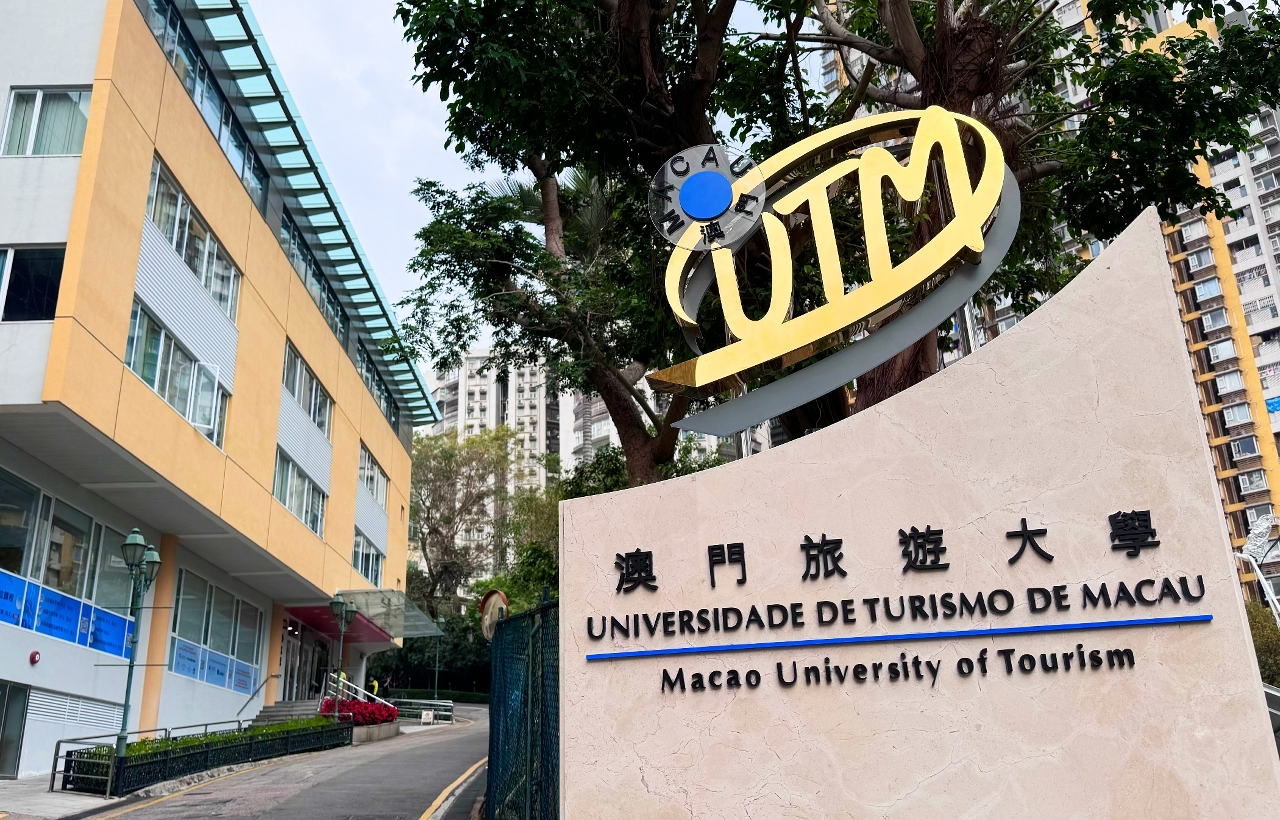IFT | Primeira presidente felicita passagem a universidade