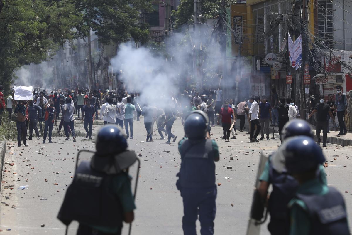 Bangladesh | Pelo menos 173 mortos e mais de 1.100 detidos