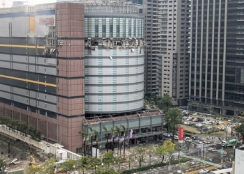 Taiwan / Explosão | Turistas de Macau morrem atingidos por estilhaços