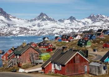 Dinamarca | PM recusa vender Gronelândia