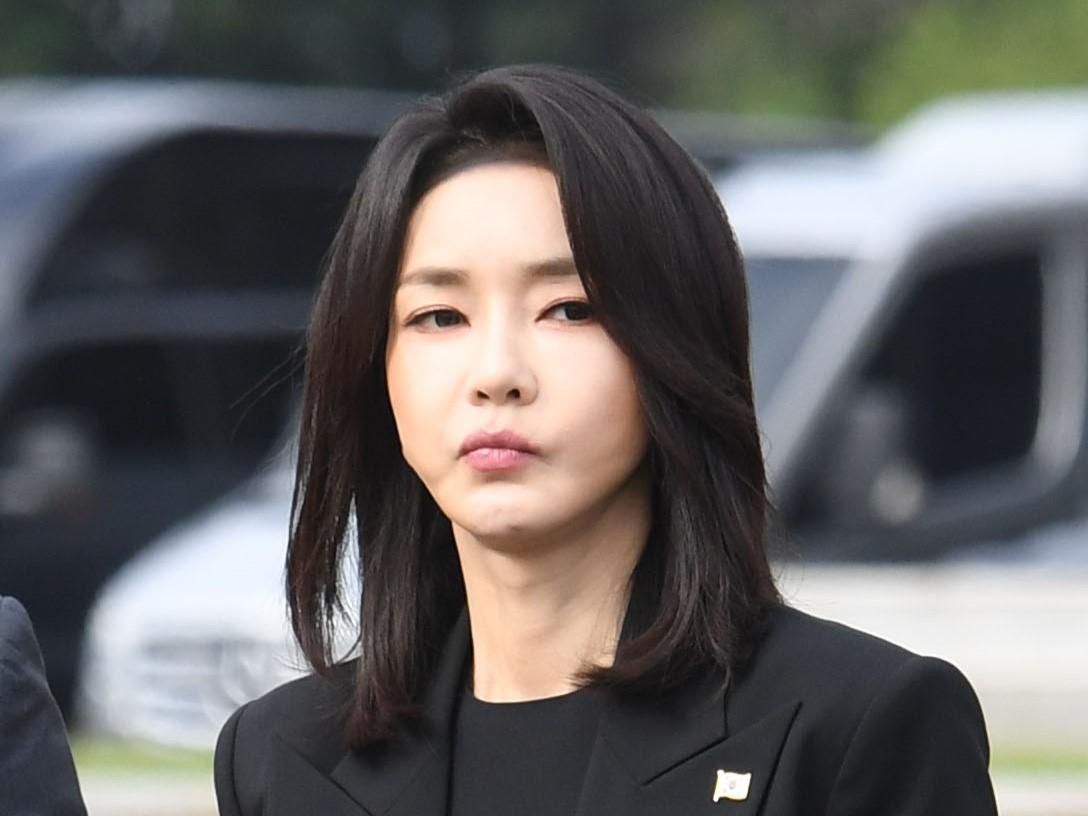 Coreia do Sul | Ex-primeira-dama detida por suspeitas de fraude e corrupção