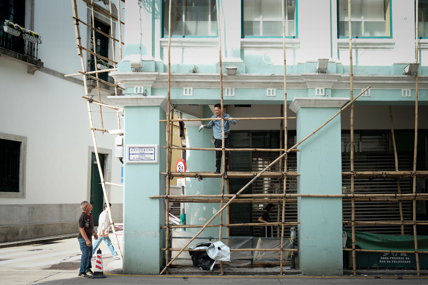 Bambu obras leal senado GLP créditos