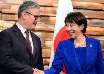 Reino Unido e Japão reforçam cooperação em defesa e segurança