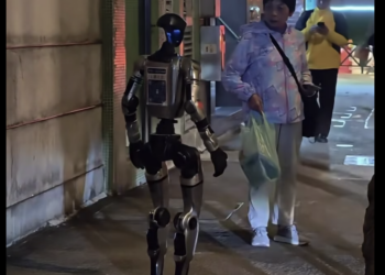 Tecnologia | Defendida criação de leis para robôs humanóides