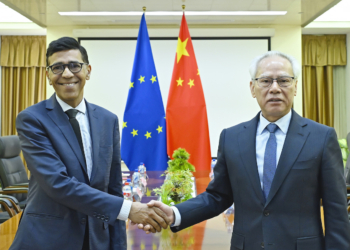 UE | Sam Hou Fai quer retomar comissão mista com Bruxelas