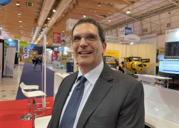 UM | IA afasta alunos da área da tradução para português