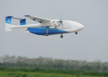 Avião chinês não tripulado HH-200 completa voo inaugural