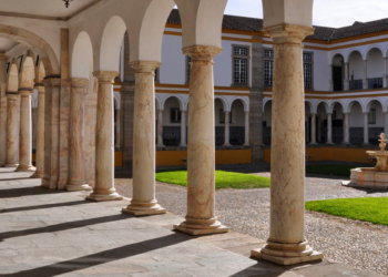 IA | Universidade de Évora desenvolve modelo português de baixo custo