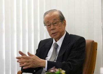 Japão | Ex-primeiro-ministro Yasuo Fukuda morreu aos 90 anos